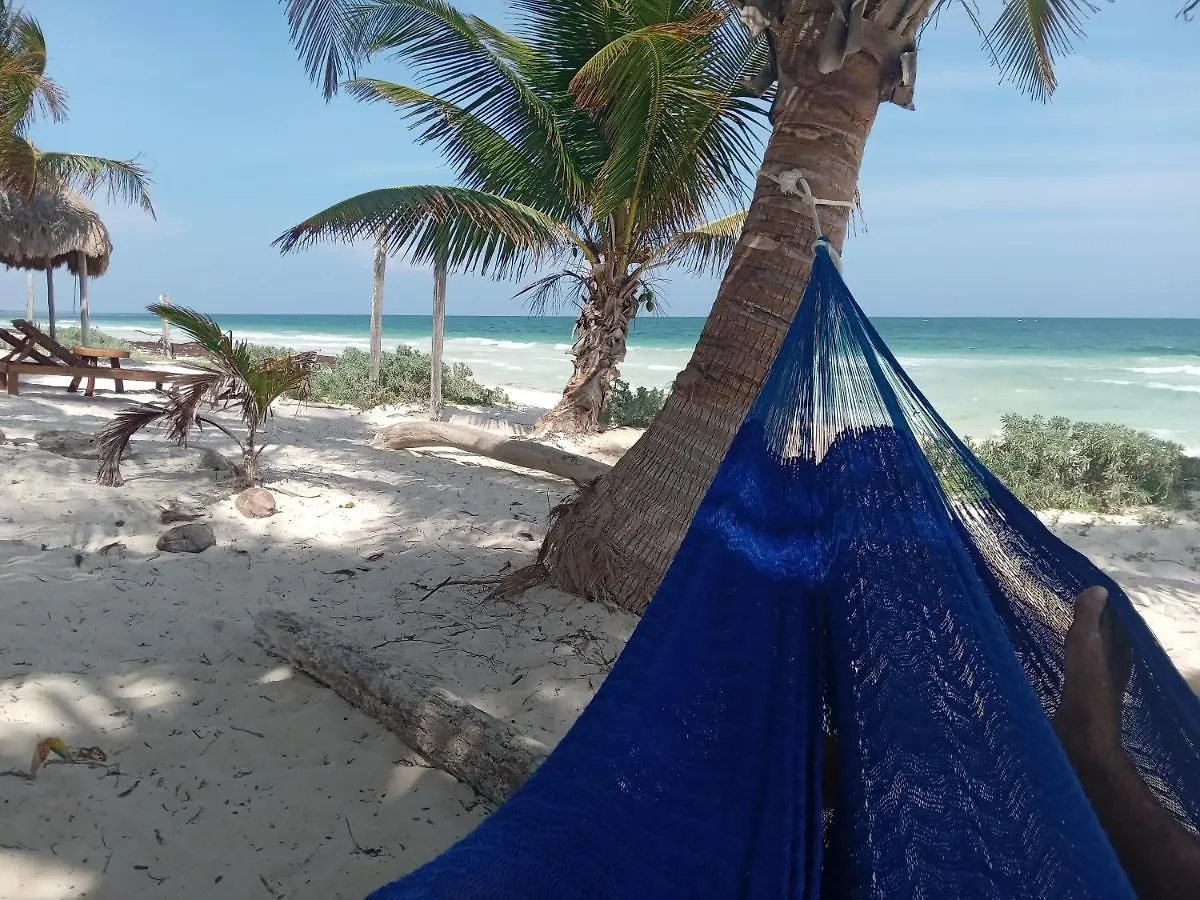 Camping Playa Lakin-Ha Beachfront Cabins Tulum